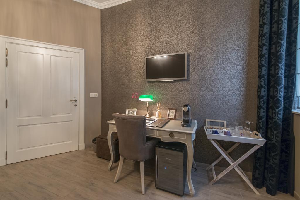 Boutique Hotel Caelus VII Tongeren Exteriör bild