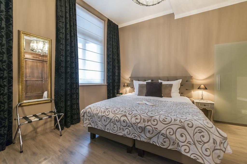 Boutique Hotel Caelus VII Tongeren Exteriör bild