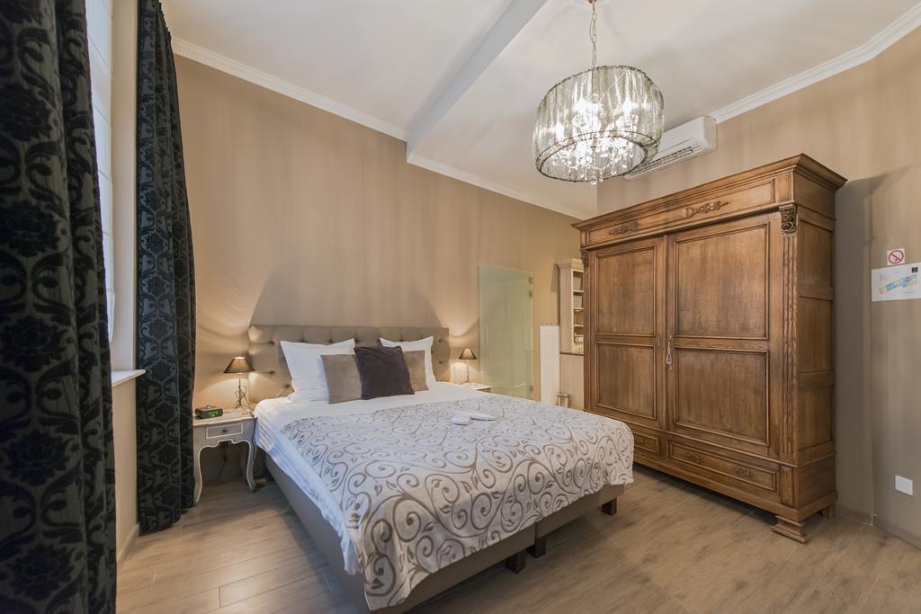 Boutique Hotel Caelus VII Tongeren Exteriör bild