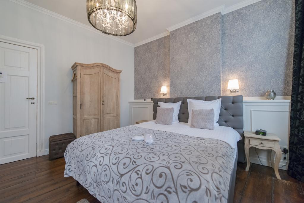 Boutique Hotel Caelus VII Tongeren Exteriör bild